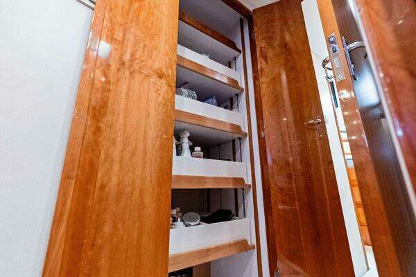 Bertram Convertible Yacht For Sale
