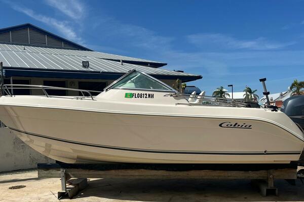21ft Cobia Yacht For Sale