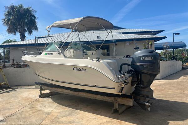 21ft Cobia Yacht For Sale
