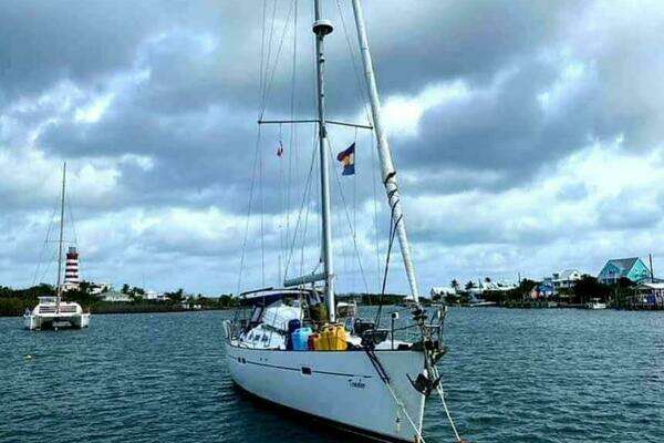 47-ft-Beneteau-2003-Traveler-Deltaville Virginia United States yacht for sale