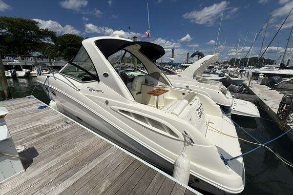 Photo of the 2006 Sea Ray 290 Sundancer