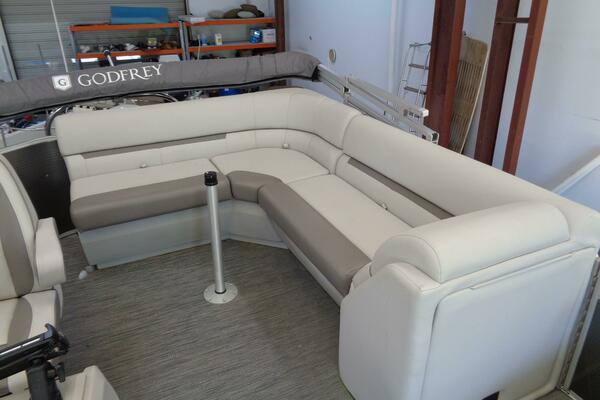 19ft Godfrey Yacht For Sale