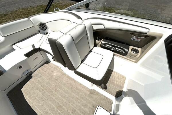 24ft Yamaha Boats Yacht For Sale