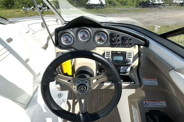24ft Yamaha Boats Yacht For Sale