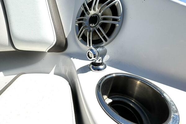 24ft Yamaha Boats Yacht For Sale