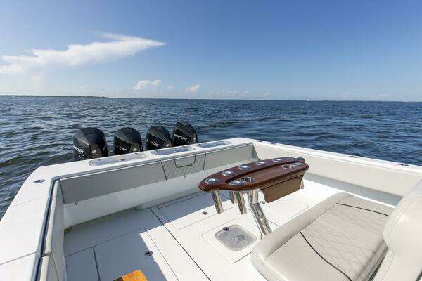 Contender 44 ST Yacht For Sale