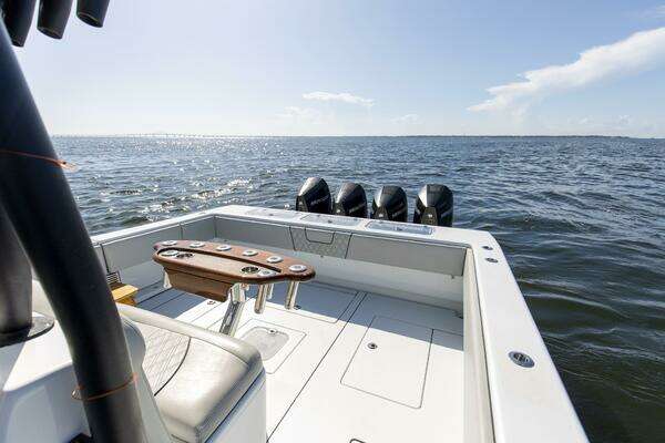 Contender 44 ST Yacht For Sale
