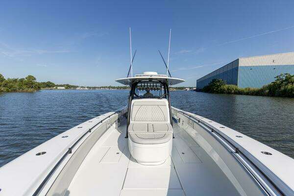 Contender 44 ST Yacht For Sale