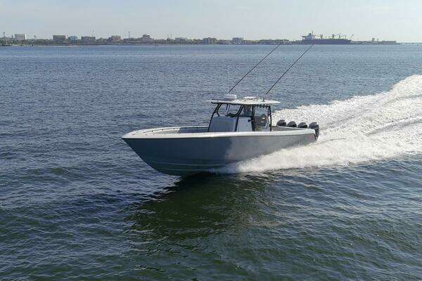 Contender 44 ST Yacht For Sale