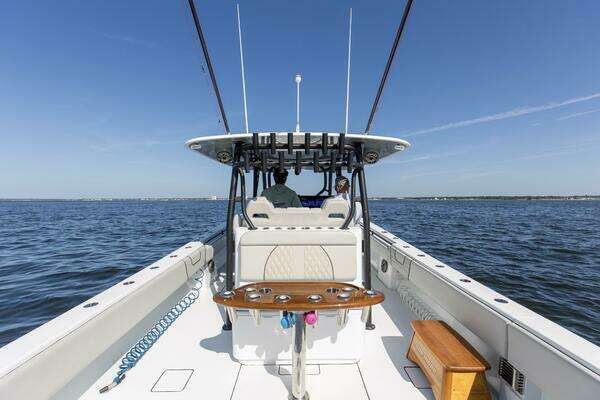 Contender 44 ST Yacht For Sale