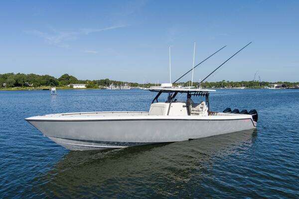 Contender 44 ST Yacht For Sale
