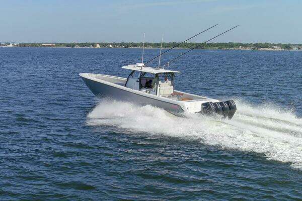 Contender 44 ST Yacht For Sale