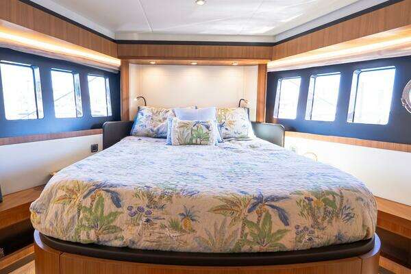 Absolute 58 Navetta Yacht For Sale