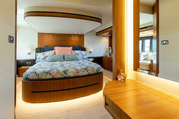 Absolute 58 Navetta Yacht For Sale