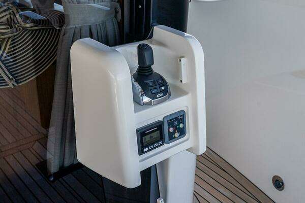 Absolute 58 Navetta Yacht For Sale