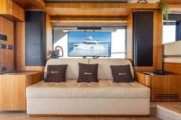 Absolute 58 Navetta Yacht For Sale