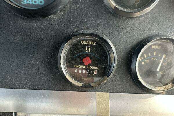 Photo of the 1993 Carver 