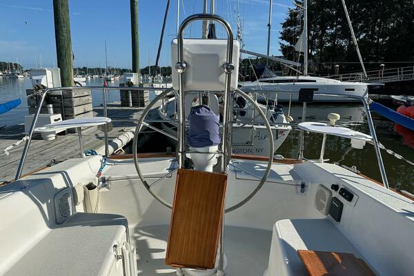 31ft Tartan Yacht For Sale