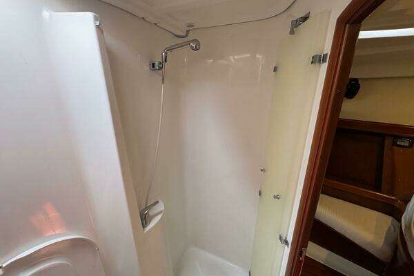 Beneteau 473 Yacht For Sale