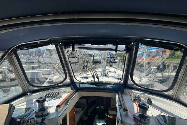 Beneteau 473 Yacht For Sale