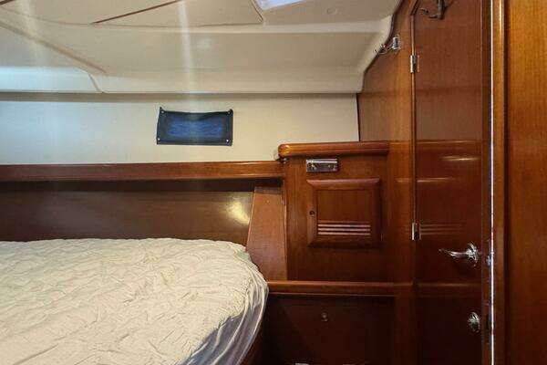 Beneteau 473 Yacht For Sale