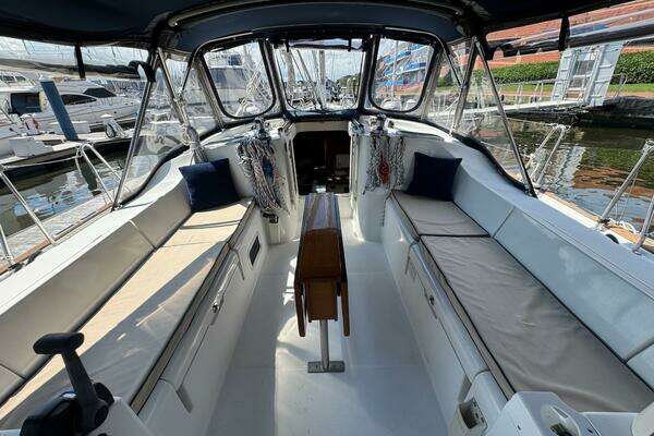 Beneteau 473 Yacht For Sale