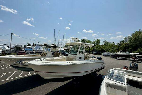 25-ft-Boston Whaler-2017-250 Outrage-North Kingstown Rhode Island United States yacht for sale