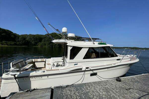 28-ft-Cutwater-2017-C-28-Narragansett Rhode Island United States yacht for sale