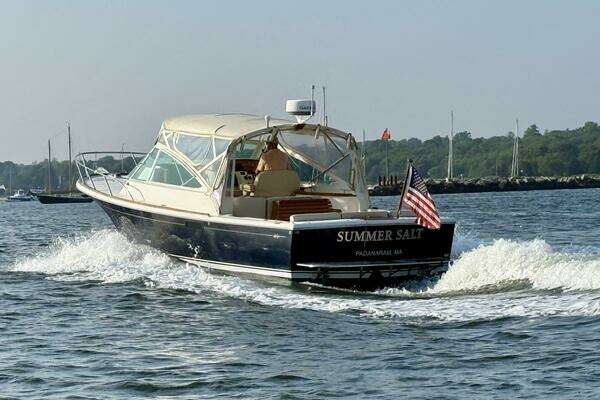 Photo of the 2009 Hunt Yachts Harrier 29 "Summer Salt "