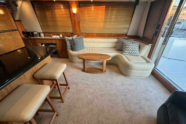Navigator 5100 Yacht For Sale