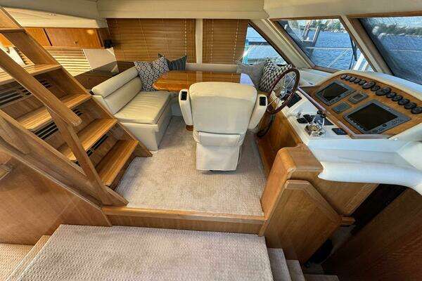 Navigator 5100 Yacht For Sale