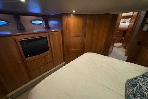Navigator 5100 Yacht For Sale