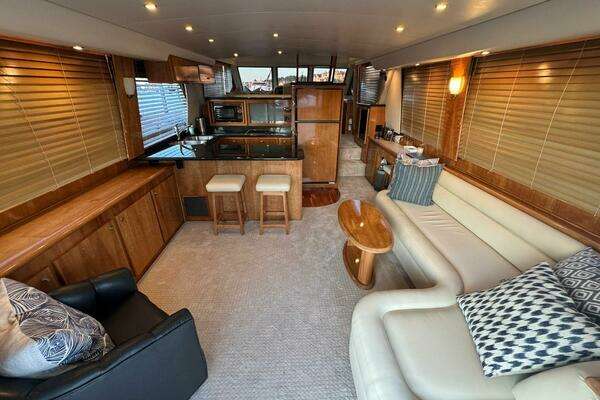 Navigator 5100 Yacht For Sale