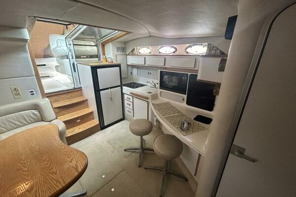 40ft Sea Ray Yacht For Sale