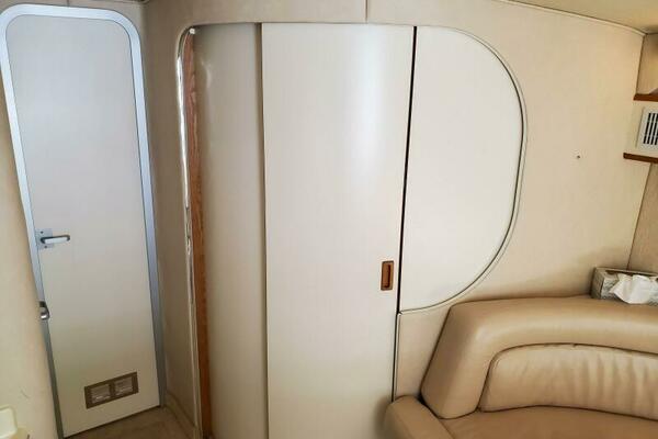 40ft Sea Ray Yacht For Sale