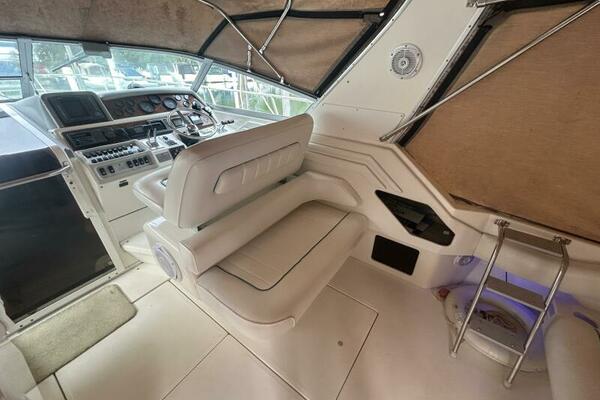 40ft Sea Ray Yacht For Sale