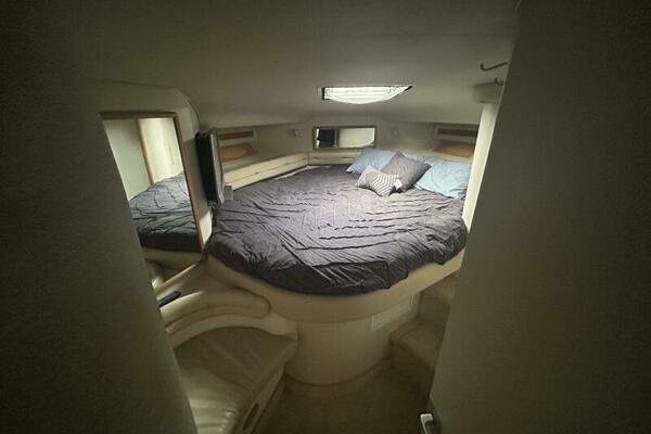 40ft Sea Ray Yacht For Sale