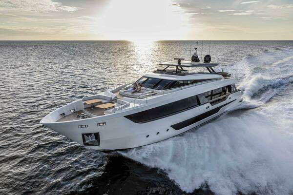 Ferretti Yachts Ferretti 1000 Yacht For Sale