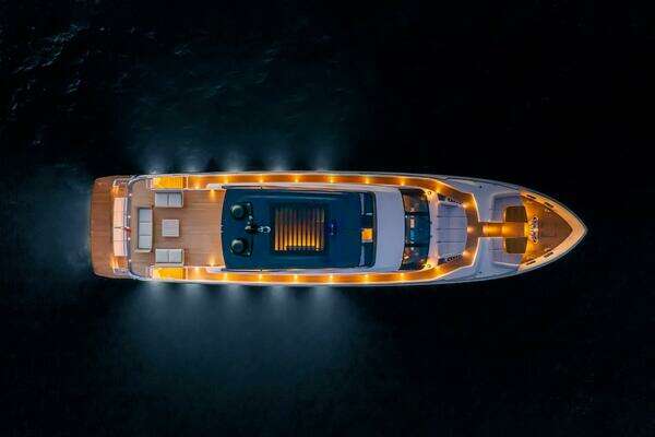 Ferretti Yachts Ferretti 1000 Yacht For Sale