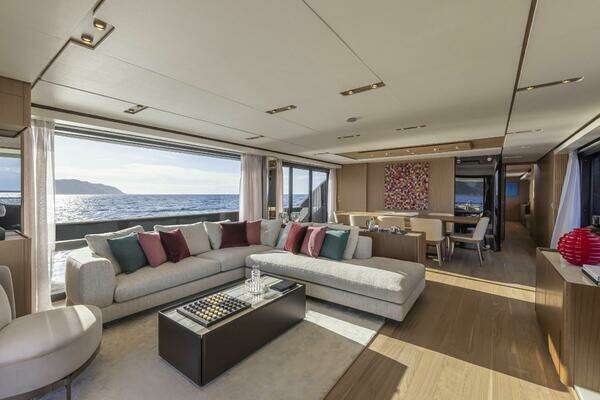 Ferretti Yachts Ferretti 1000 Yacht For Sale