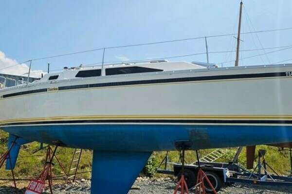 30-ft-CS-1987-30-Halifax Nova Scotia Canada yacht for sale