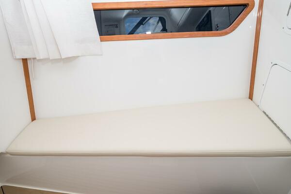 35ft MJM Yacht For Sale