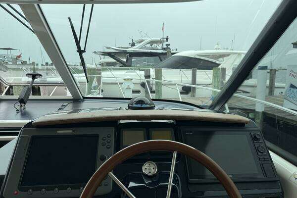 Tiara Yachts 3900 Sovran Yacht For Sale