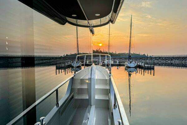 Absolute 48 Navetta Yacht For Sale