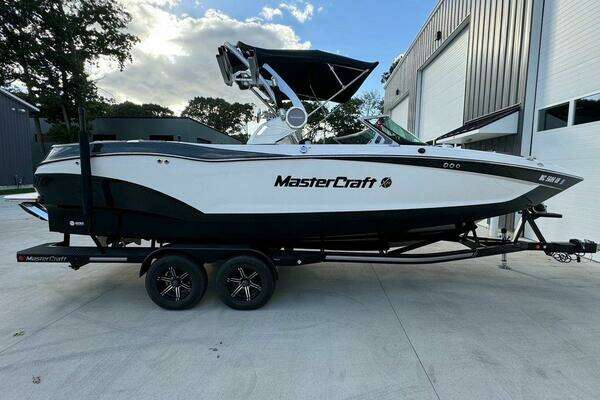 24-ft-Mastercraft-2019-24X- Holland Michigan United States  yacht for sale