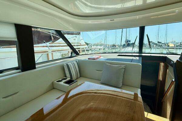 Tiara Yachts C44 Coupe Yacht For Sale