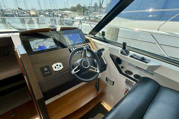 Tiara Yachts C44 Coupe Yacht For Sale