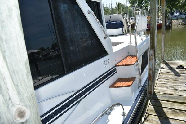 Beckoning 39ft Marinette Yacht For Sale