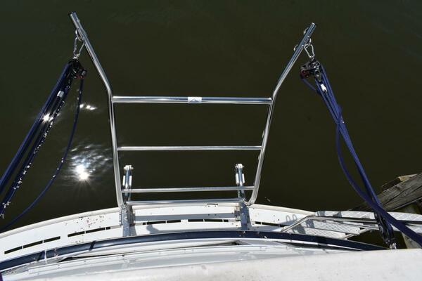 Beckoning 39ft Marinette Yacht For Sale