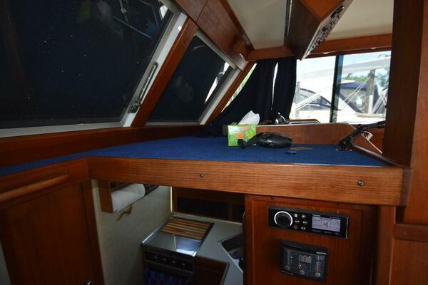 Beckoning 39ft Marinette Yacht For Sale